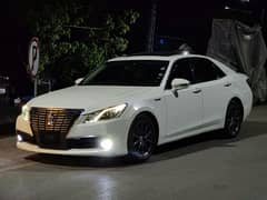 Toyota Crown 2014 Royal Saloon G