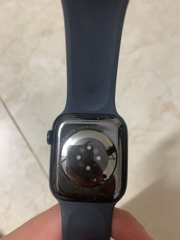 Apple Watch series 9 45mm 4