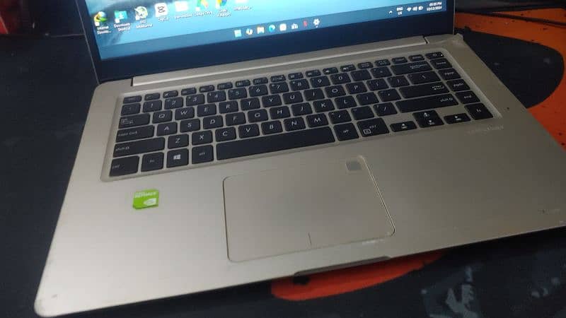 Asus Vivobook 15 3