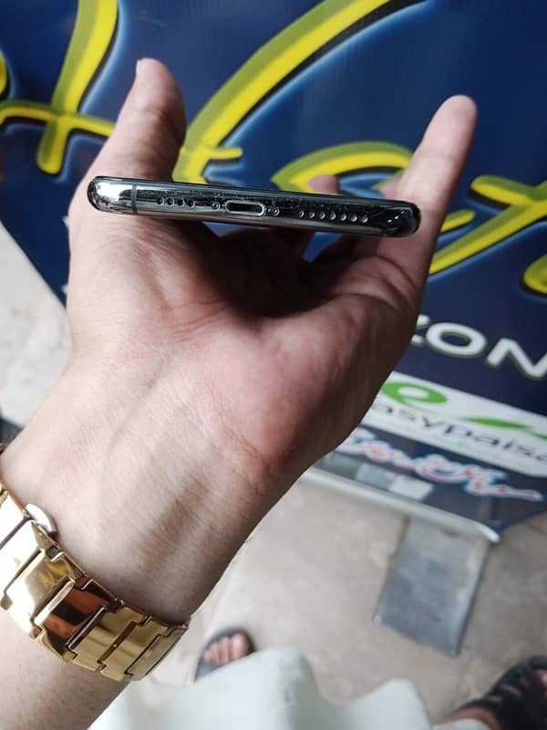 iphone xsmax 64 GB PTA approved 2