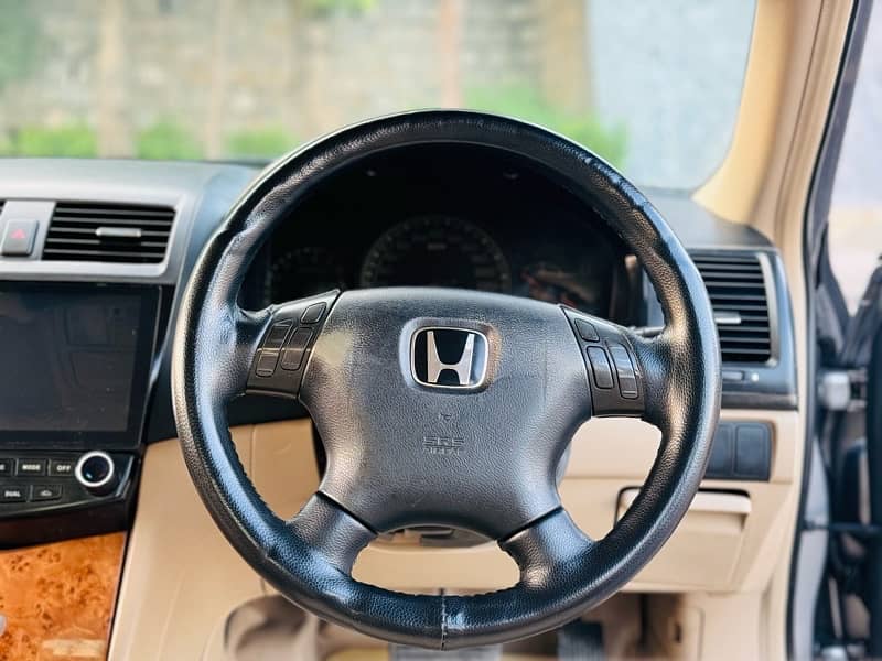 Honda Accord 2005 5