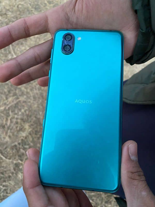 Aquas r3 mobile 0