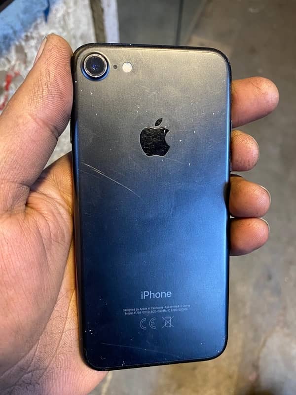 Apple iphone 7 03014402174 2