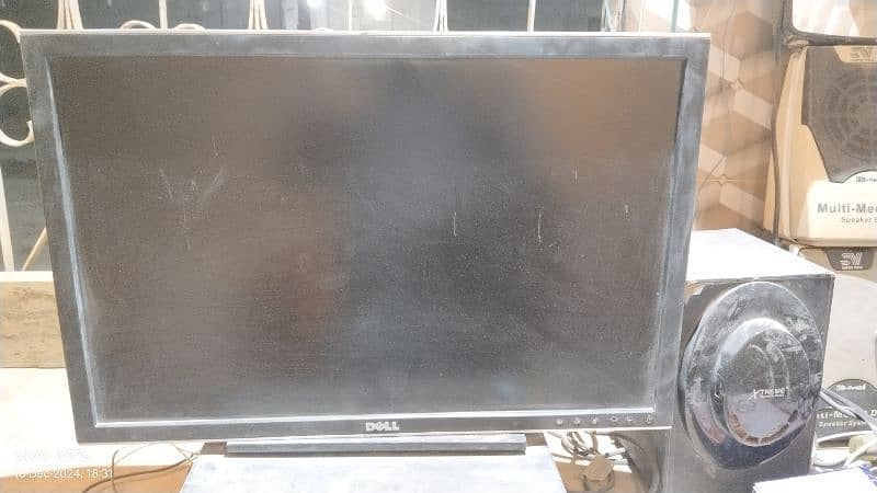 Dell 24 Inch LED 5