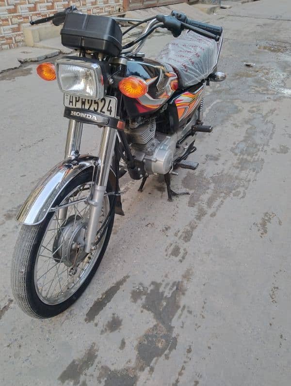 Honda CG 125 2022 LUCH CONDITION 1