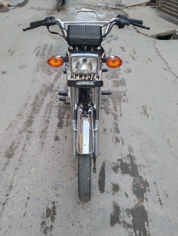 Honda CG 125 2022 LUCH CONDITION 2