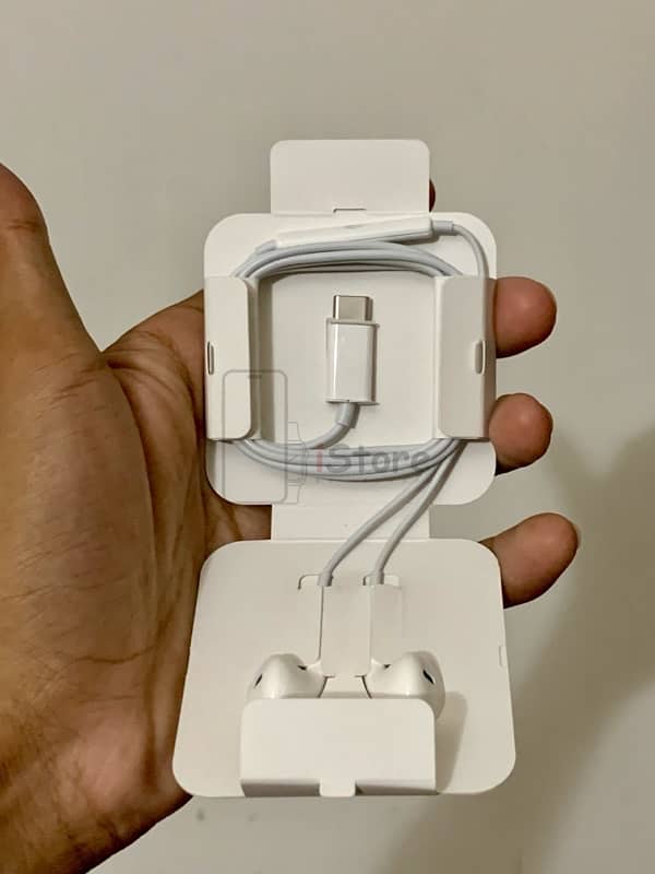 iPhone 100% Original Chargers 11