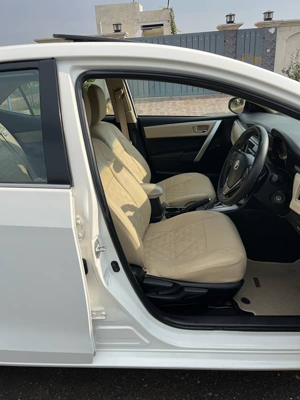 Toyota Altis Grande 2015 13