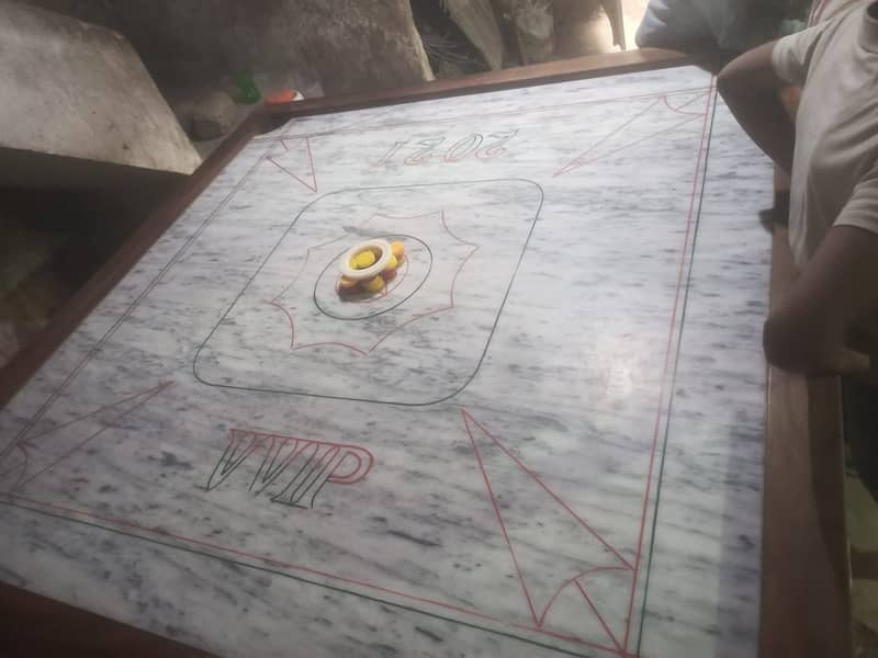 Carrom Board Marbal Large Size for sell regarded by Mr. Rafay contact 4