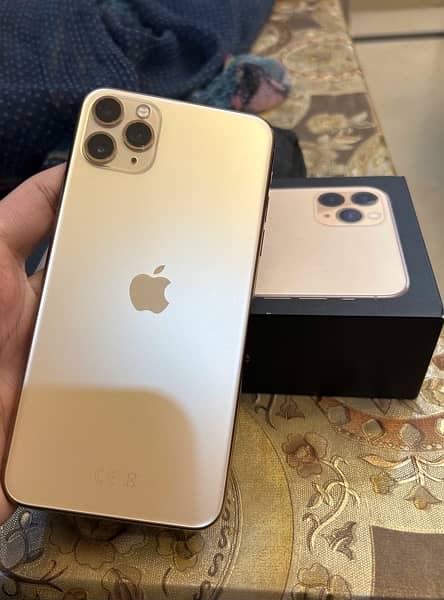 iphone 11 pro max gold 64gb with box 2