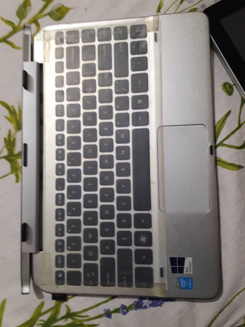 Hair Y11b tab&laptop new Condition 1