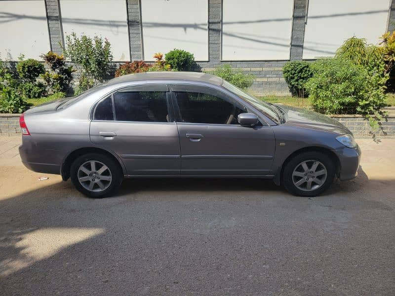 Honda Civic Prosmetic 2004 3