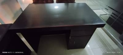 Table & Chiar very good condition