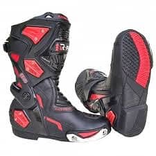 Choosing Right Motorbike Boots For Safe Riding  Gentry Choice