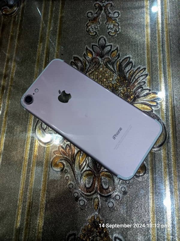 i phone 7 128 PTA provide 1