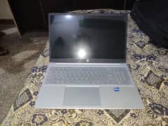 HP Laptop 15 fd0355nia