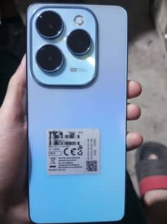 Infinix hot 40 pro 8+8 256