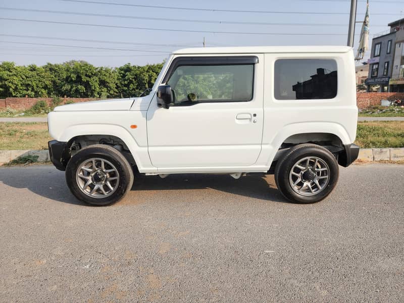 Suzuki Jimny 2020 TURBO Automatic Push Start  Fresh Import 6