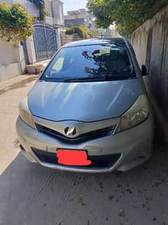 Toyota Vitz 2011