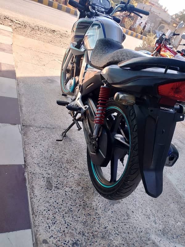 Honda 150 lush condition 3