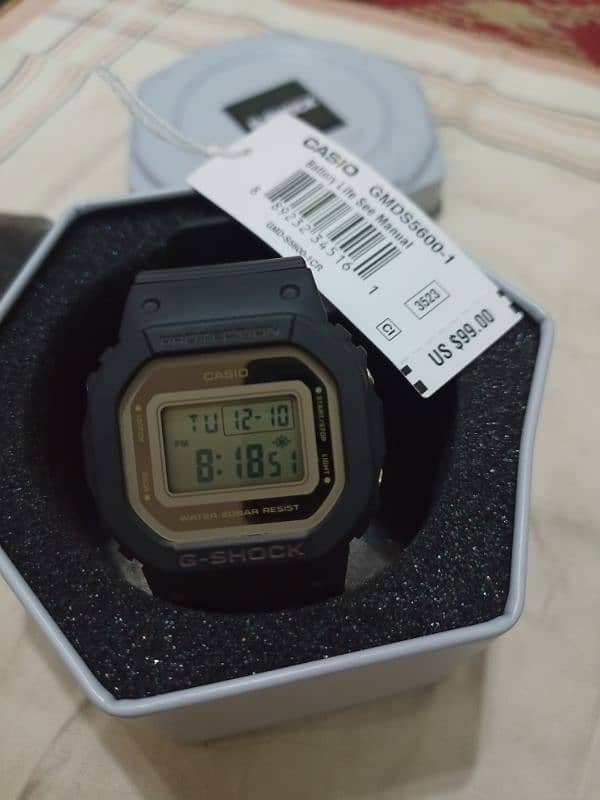 Casio G-SHOCK GMDS5600-1 1