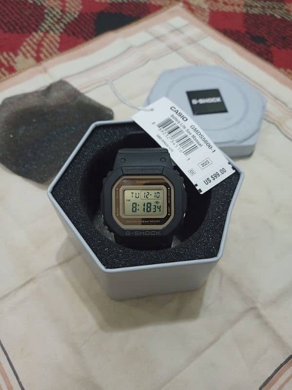 Casio G-SHOCK GMDS5600-1 2