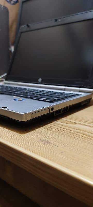 Hp Core i5 || 4 GB || 250 GB || Free External Speakers 4