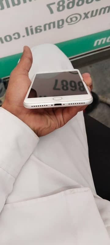 I phone 7 plus pta prove 128 gb 3