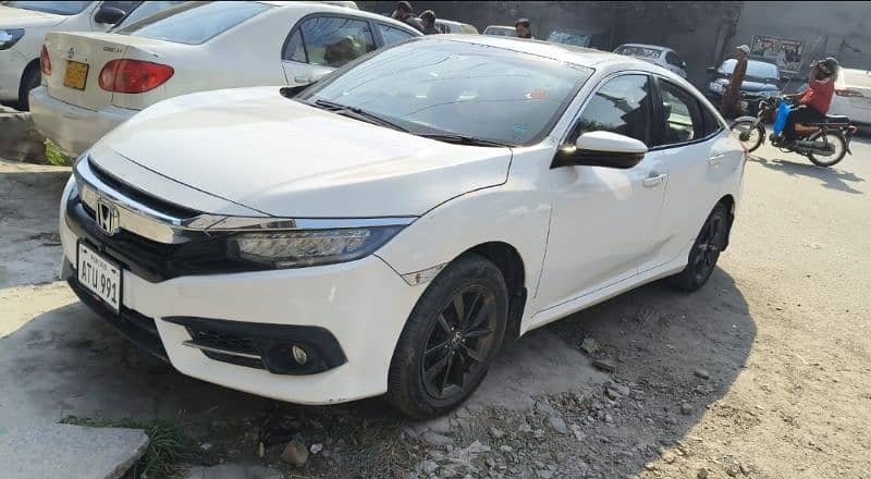 Honda Civic VTi Oriel Prosmatec 2018/2024 ug full option 03217860991 2