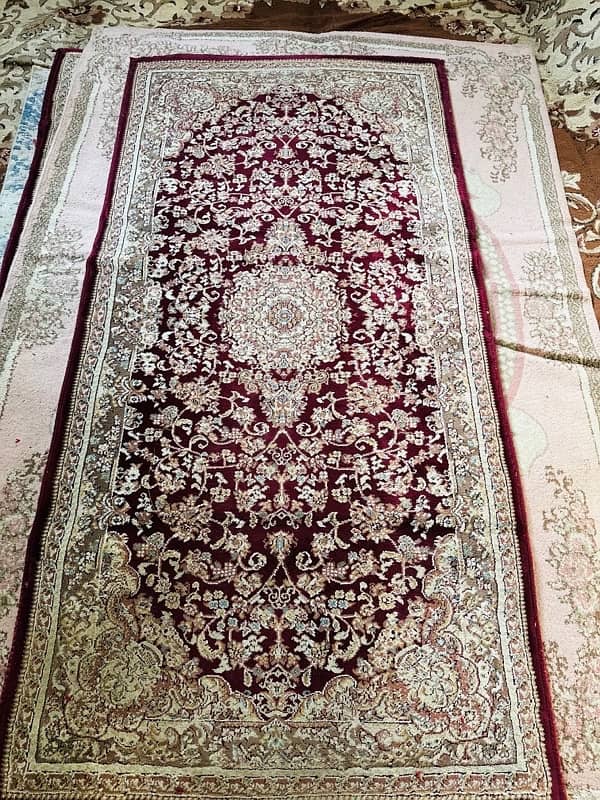 Used and New carpets for sale 0