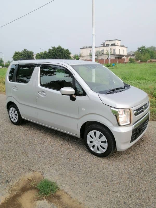 Suzuki Wagon R FX 2022 2