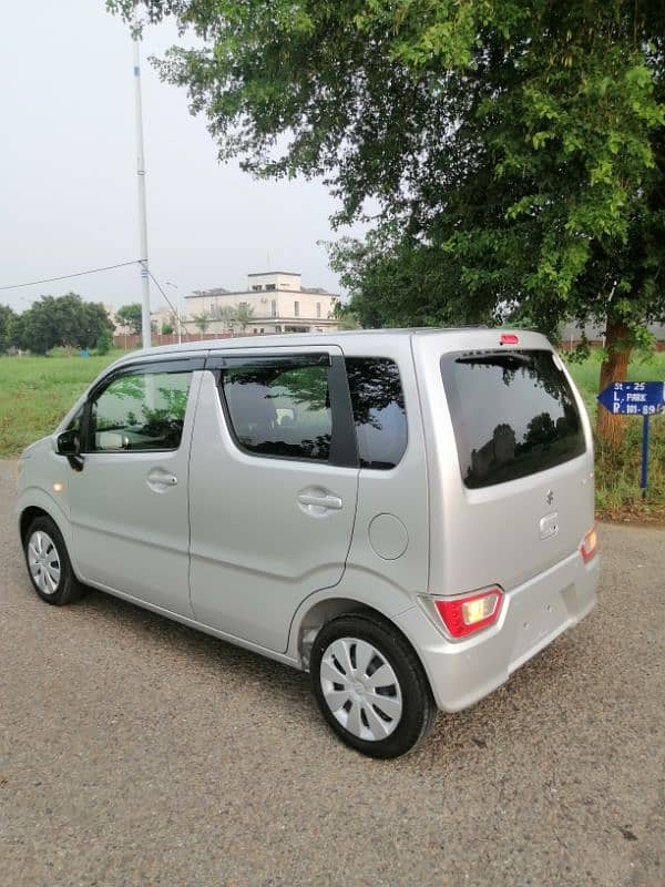 Suzuki Wagon R FX 2022 5