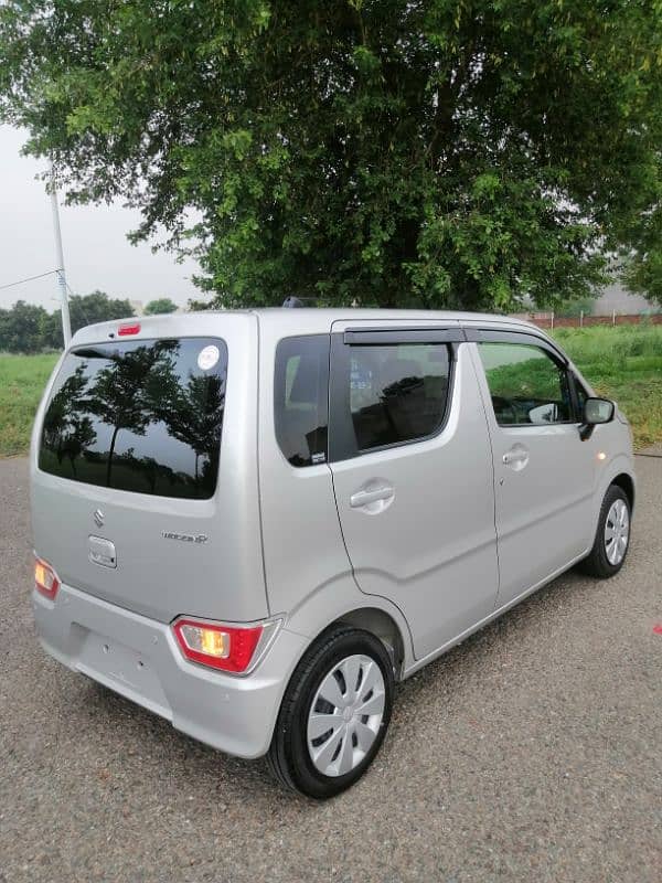 Suzuki Wagon R FX 2022 6