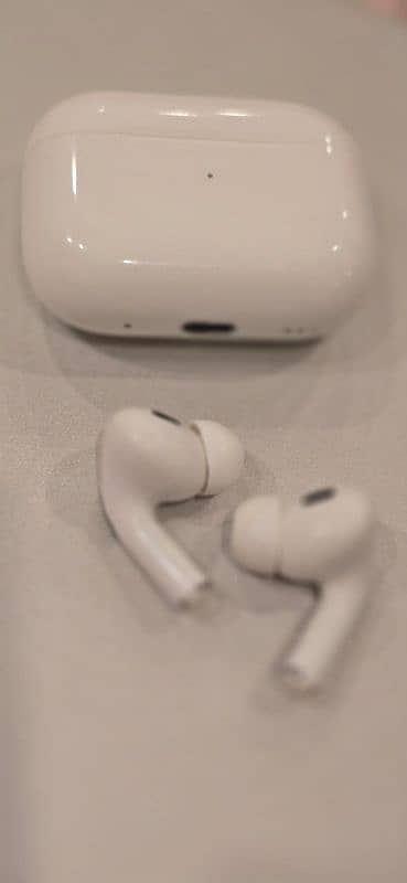 Apple Airpods Pro 2 - Just like new 6