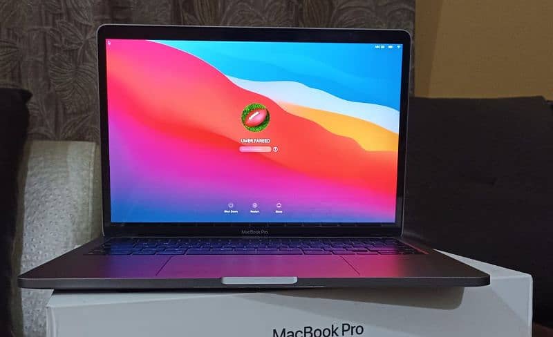 Apple macbook m1 pro 2020 1