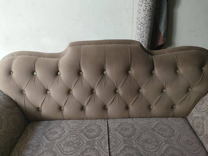 2 seater sofa for sale. For contact 03021642736 fix price 2