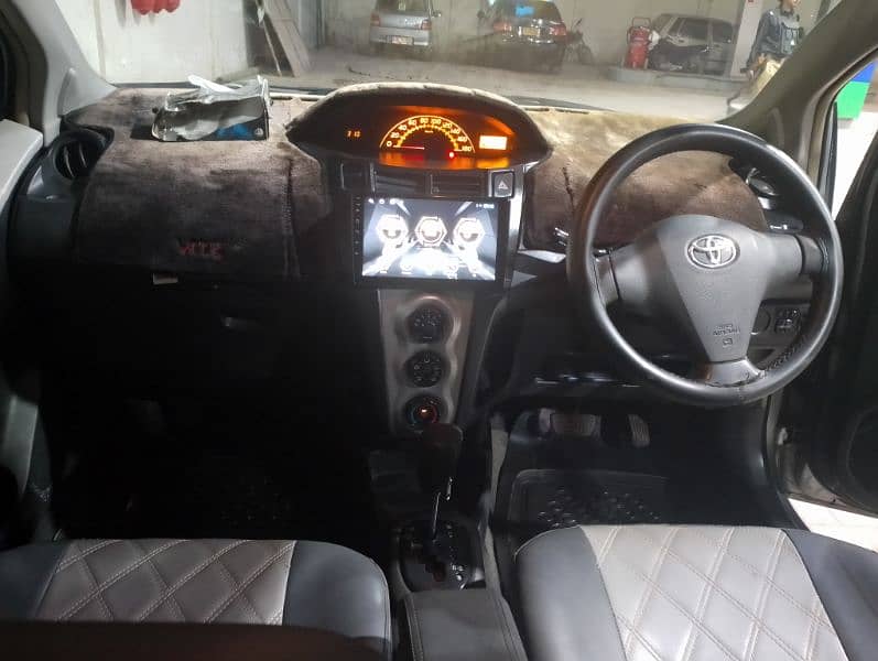 Toyota Vitz 2008 7