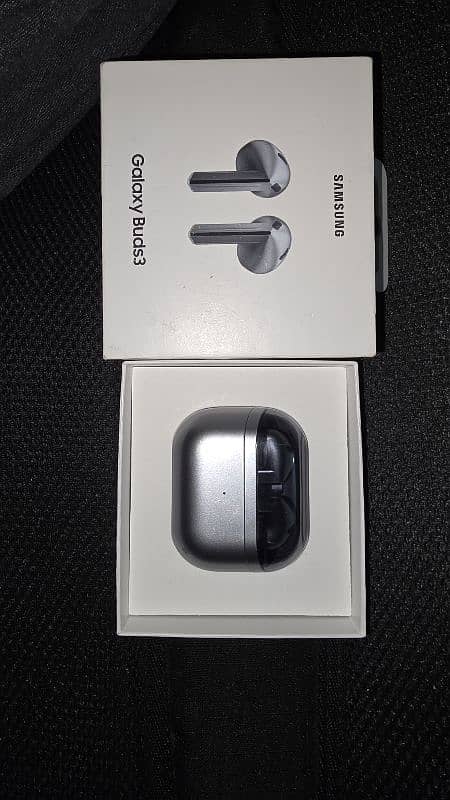 SAMSUNG GALAXY BUDS 3 0