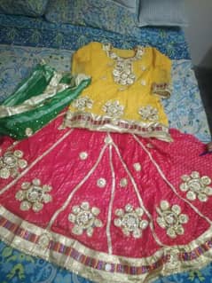 mehndi dress lenhga