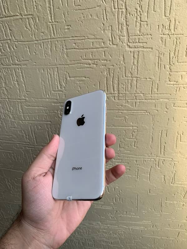 apple i phone x / xsmax /- 03461809478 8