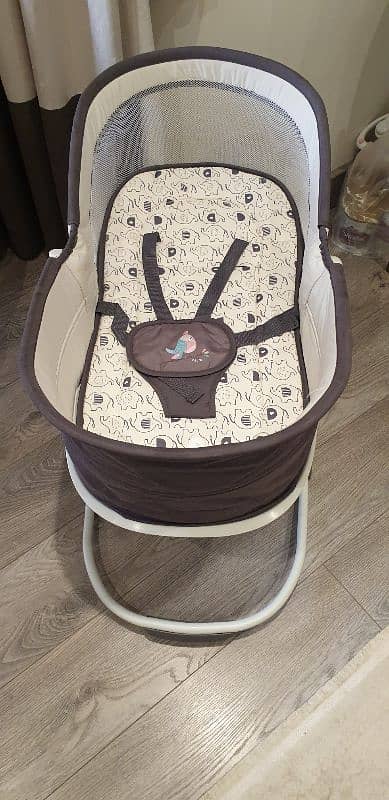 Baby Bassinet/Bed/Cot Multi Functional 6 In 1 (Mastela) 3