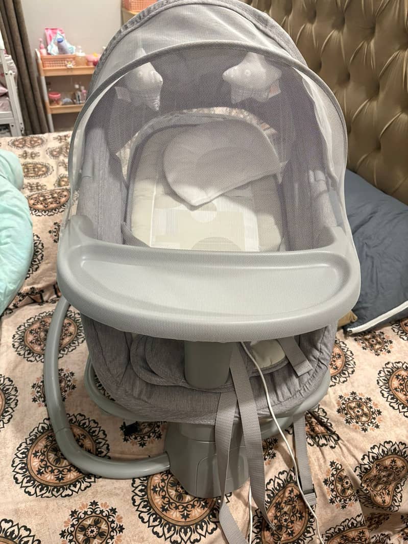 Baby bouncer 4 in 1 brand( mastela) 0