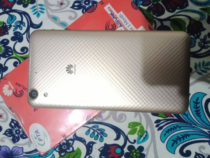 Huawei y6II with box 3