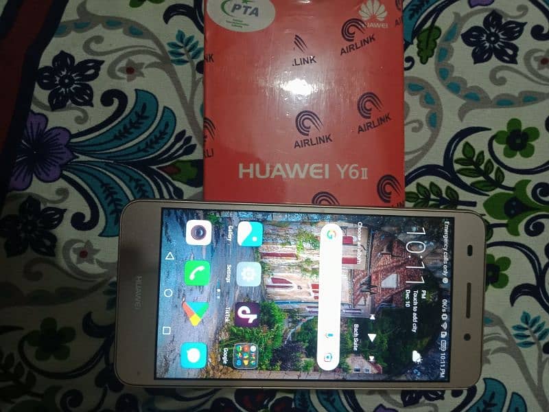 Huawei y6II with box 2