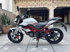 Benelli TNT 150i 2023