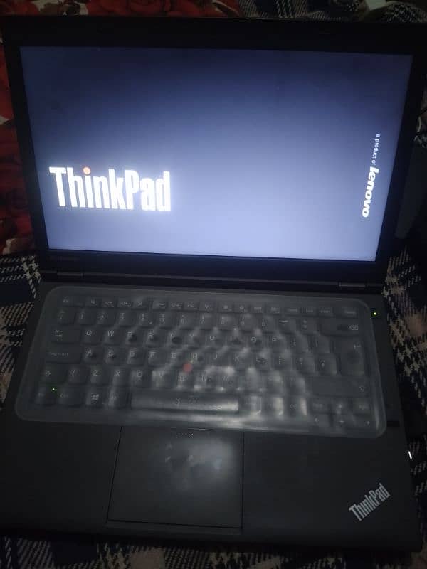 Lenovo Thinkpad laptop core 5 4 generation 1