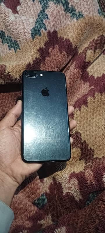 iPhone 7 Plus urgent sale 2