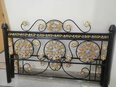 iron bed king size