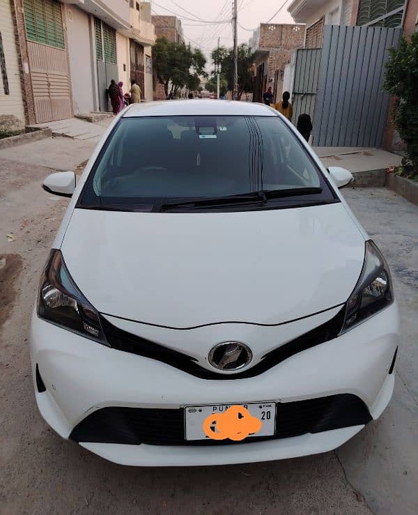 Toyota Vitz 2016 0