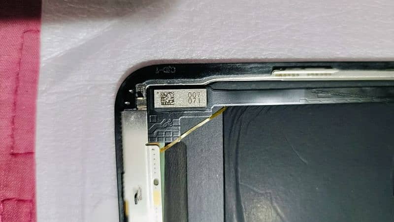 iPhone 11 Pro LCD Panel Genuine Apple Pulled 5